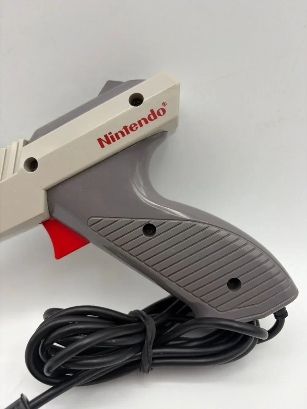 Nintendo NES Zapper Light Gun Gray Controller OEM NES-005 Original Grey Tested